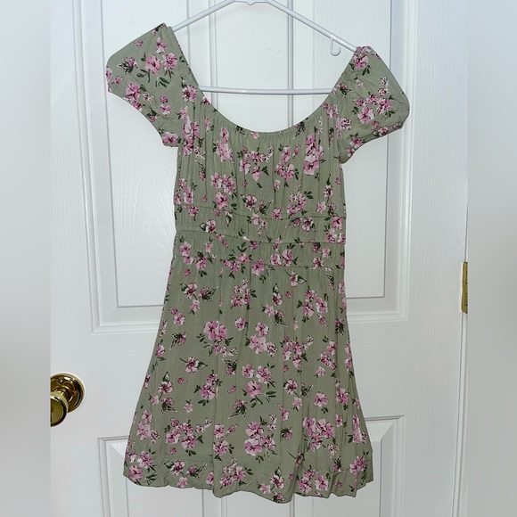 Womens Tie Cap Sleeve Scoop Neck Mini Fit + Flare Floral Dress - Picture 2 of 5